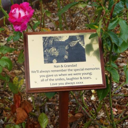 Memorial-Stake-Graver-Marker-With-Photo