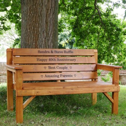 Personalised-anniversary-gifts-UK