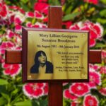 Memorial-tree-stake-snobs-signs
