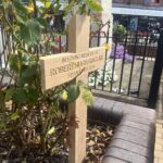 Thick-oak-memorial-cross-natural-burial-grounds